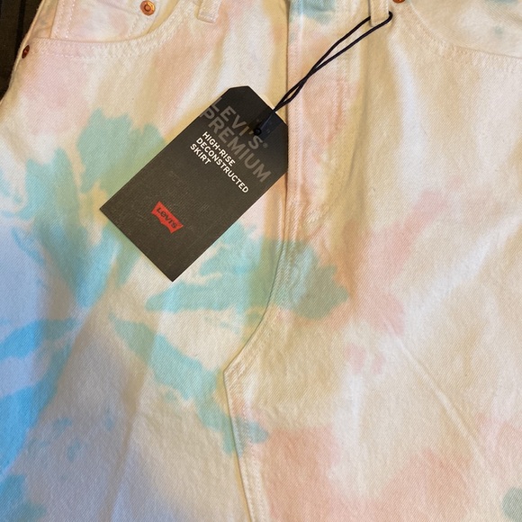 Levi’s tie dye high rise jean Great Summer  skirt size 25 - Picture 2 of 6